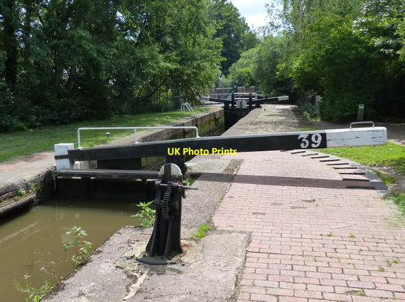 Photo 6"x4" Stoke Lock No 39 on the Trent & Mersey Canal Stoke-on-Trent c2015