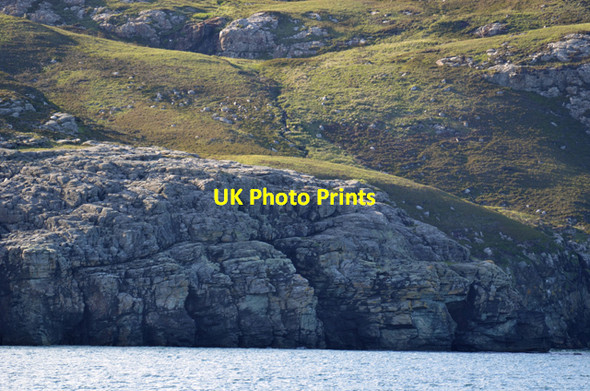 Photo 6"x4" Coastline south of Rubha an D\u00c3\u00b9ine B\u00e0gh a Ch\u00e0ise c2015