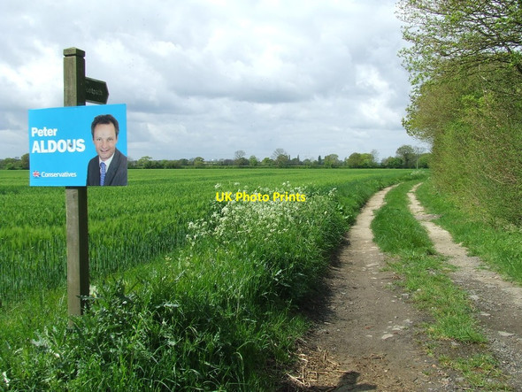 Photo 6"x4" Footpath Sign And Polling Poster High Street\/TM3684 c2015