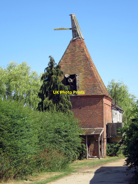 Photo 6"x4" Wagstaff Farm Oast, Wagstaff Lane, Biddenden Stede Quarter c2015