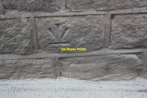 Photo 6"x4" Inverted benchmark on wall outside #128 Bingley Road Shipley\/SE1437 c2015