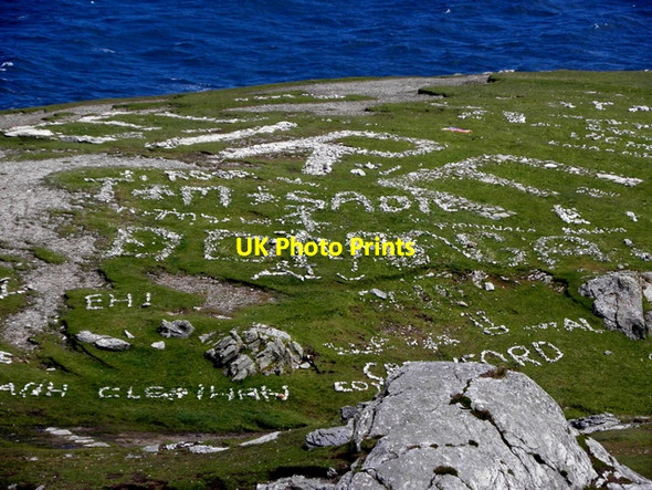 Photo 6"x4" EIRE80 WWII markings, Malin Head Ballygorman c2015