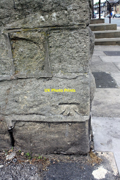 Photo 6"x4" Benchmark on 'The Rosse Saltaire' Shipley\/SE1437 c2015