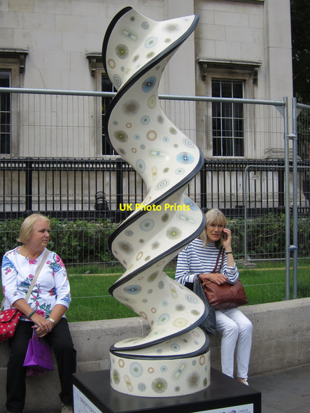 Photo 6"x4" Creativity for Survival, Trafalgar Square London c2015