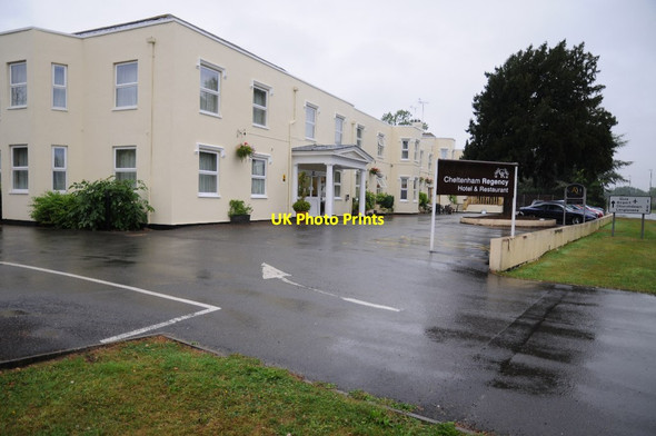 Photo 6"x4" Cheltenham Regency Hotel Golden Valley\/SO9022 c2015