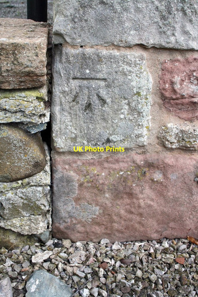 Photo 6"x4" Benchmark on 'Kangaroo House' Appleby-in-Westmorland c2015