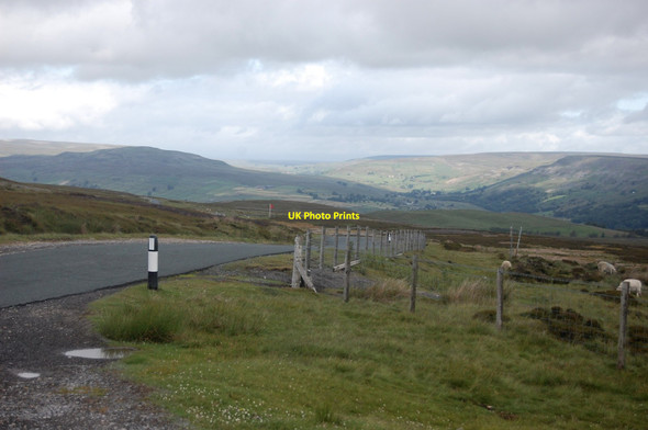 Photo 6"x4" Looking back towards Swaledale Marrick c2015