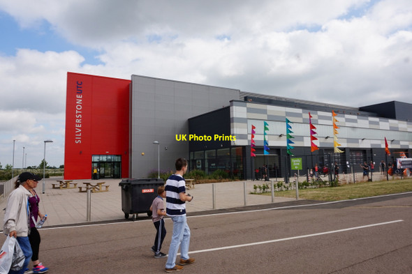 Photo 6"x4" Silverstone UTE building at Silverstone Cattle End c2015