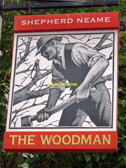 Photo 6"x4" The Woodman sign Orpington c2015