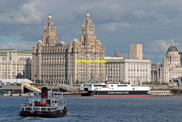 Photo 6"x4" Royal Iris of the Mersey and Manannan, River Mersey Seacombe c2015