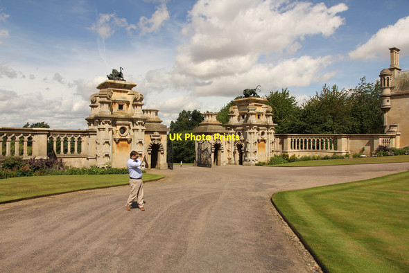 Photo 6"x4" Harlaxton Manor Forecourt Harlaxton c2015