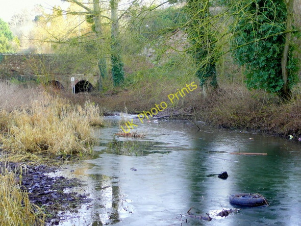 Photo 6"x4" Frozen Wilton pond Ross-on-Wye c2009