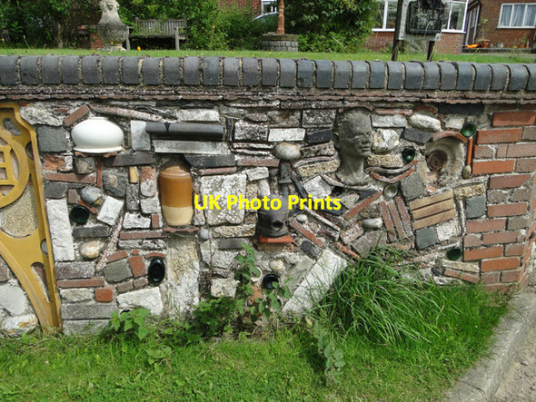 Photo 6"x4" An eye-catching wall at Erpingham Erpingham c2015 P3