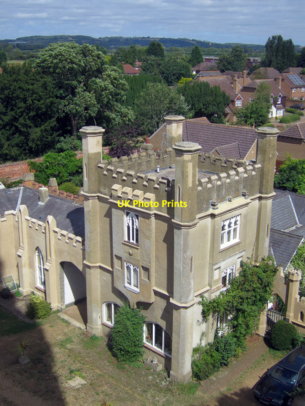 Photo 6"x4" Hadlow Castle Golden Green c2015