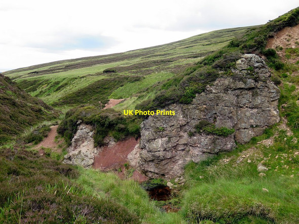 Photo 6"x4" Crag near Harthope Burn Cairn Hill\/NT9019 c2015