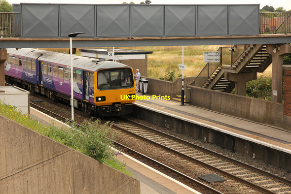 Photo 6"x4" Retford low level Retford c2015