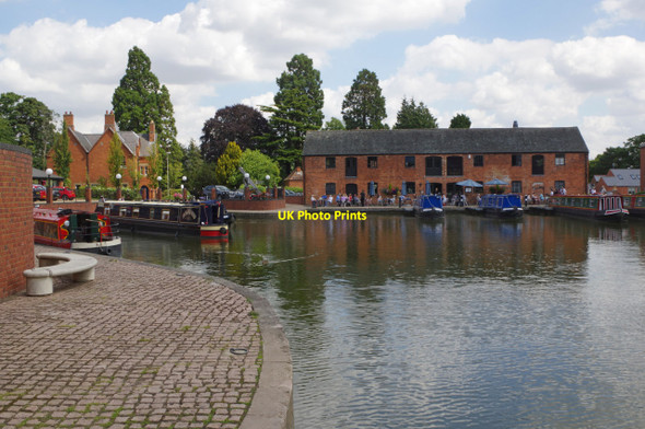 Photo 6"x4" Union Wharf Market Harborough c2015