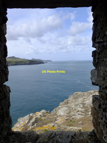 Photo 6"x4" View southwest towards Stacan Barcutan from Abereiddy Tower Abereiddy c2015