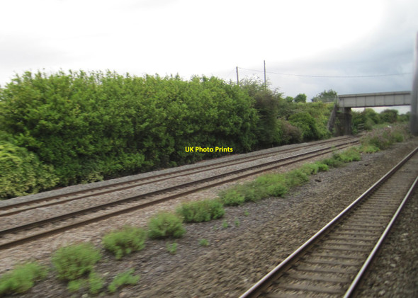 Photo 6"x4" View from a Bristol-Cardiff train - Marshfield station site Blacktown\/ST2681 c2015