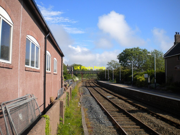Photo 6"x4" South end of Ravenglass railway station Ravenglass c2015