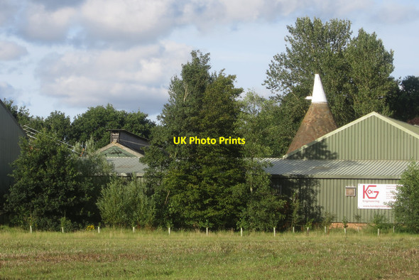 Photo 6"x4" Oast House at Underlyn Industrial Estate, Underlyn Lane, Marden Underlining Green c2015