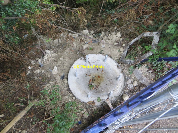 Photo 6"x4" Pylon Base Cholsey c2015