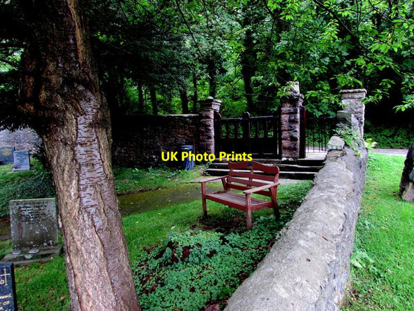 Photo 6"x4" Churchyard bench, Llanbadoc Usk\/Brynbuga c2015