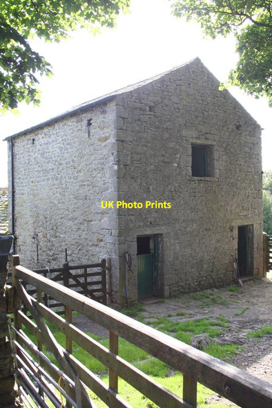 Photo 6"x4" Lumb Barn Settle c2015