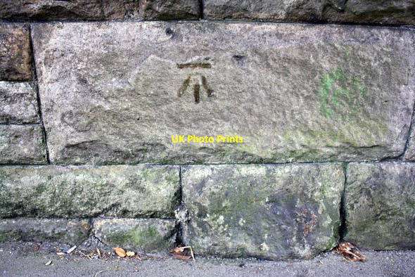 Photo 6"x4" Benchmark on Marshfield Viaduct Settle c2015