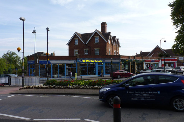 Photo 6"x4" Blue Cross, Barnard's Green, Malvern Great Malvern c2015