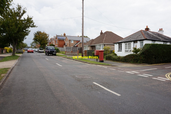Photo 6"x4" Solent View Road, Gurnard Cowes c2015