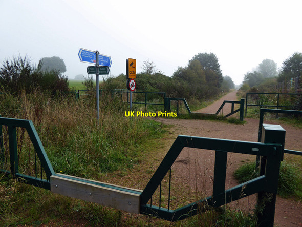 Photo 6"x4" Bridleway junction Bilsthorpe c2015