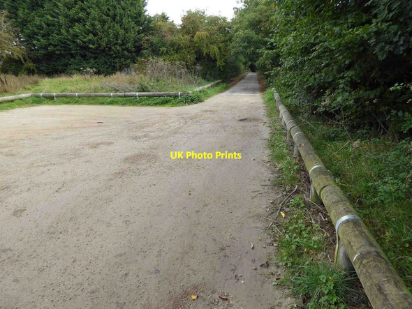 Photo 6"x4" Car park on the Southwell Trail Kirklington\/SK6757 c2015