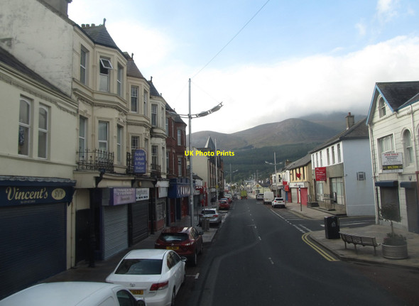 Photo 6"x4" The southern end of Main Street, Newcastle Newcastle\/J3732 c2015