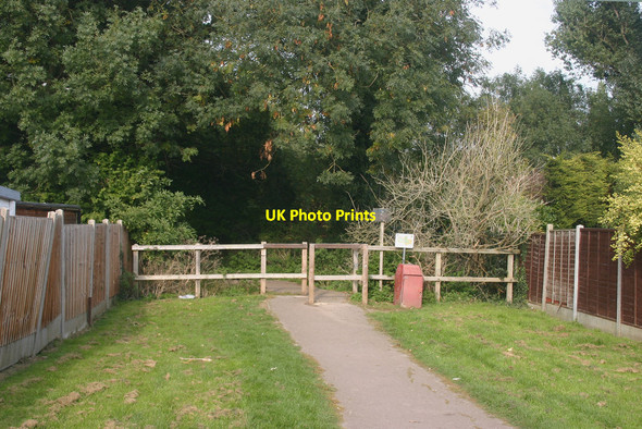 Photo 6"x4" Entrance to Belfairs Woods off Vardon Drive, Leigh-on-Sea Hadleigh\/TQ8187 c2015