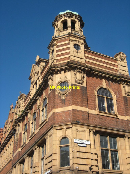 Photo 6"x4" Ornate building facade Worcester c2015