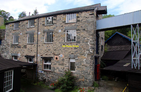 Photo 6"x4" Trefriw Woollen Mill Llanrwst c2015