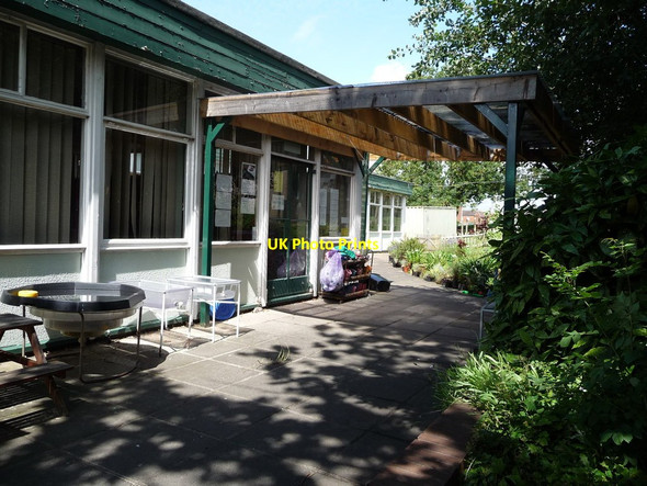 Photo 6"x4" West End Infants' School, Caldicot Caldicot\/Cil-y-coed c2012