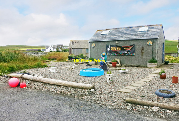 Photo 6"x4" The Garden at The Loo Hillswick c2015