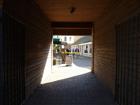Photo 6"x4" Walls Walk, Chichester (38) Chichester c2015