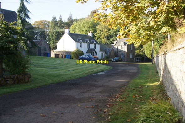 Photo 6"x4" Houses near Abercorn Church Abercorn c2015