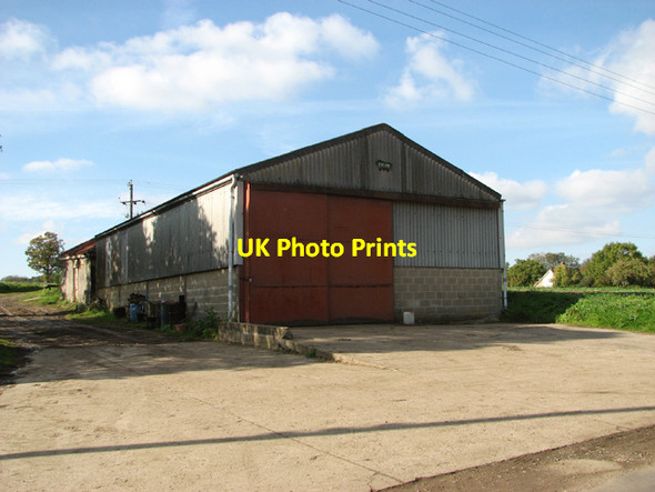 Photo 6"x4" Shed by Street Farm Bustard's Green c2015