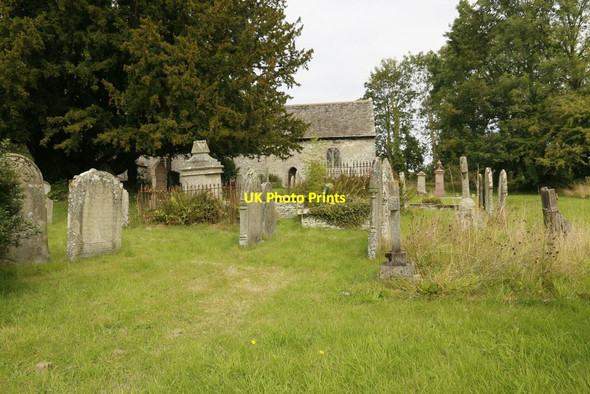 Photo 6"x4" Churchyard from the South Llandeilo Graban c2015