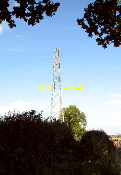 Photo 6"x4" Electricity pylon beside footpath Hales\/TM3897 c2015