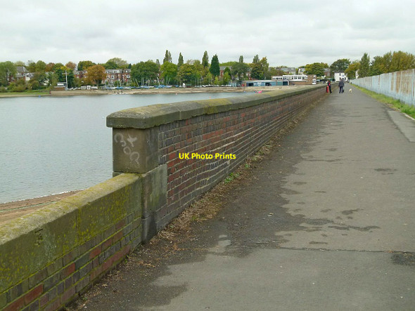 Photo 6"x4" Edgbaston Reservoir, the dam Smethwick c2015