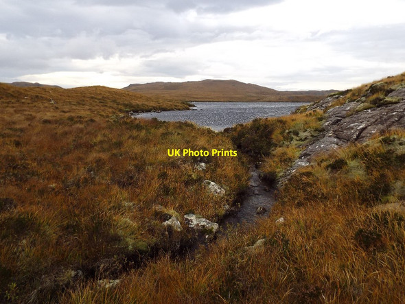 Photo 6"x4" Outlet to Loch Doire na h-Airbhe near Stac Polly Loch Doire na h-Airbhe c2015