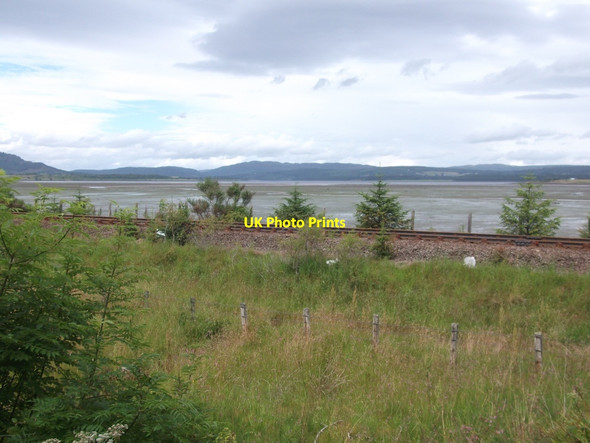 Photo 6"x4" North Highland Line beside the Dornoch Firth Edderton c2015