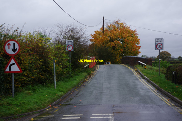 Photo 6"x4" Tibberton Bridge Oddingley c2015