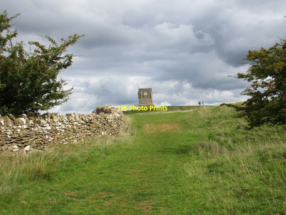 Photo 6"x4" Approaching the tower on Bredon Hill Great Comberton c2015