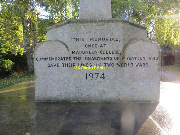 Photo 6"x4" Inscription on the base Wheatley\/SP5905 c2015
